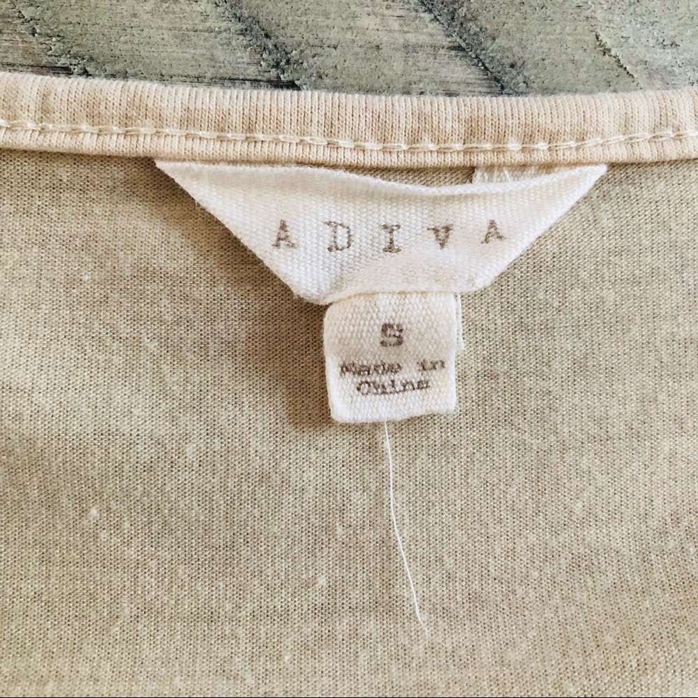 2 Tank Tops - Picture 7 of 8